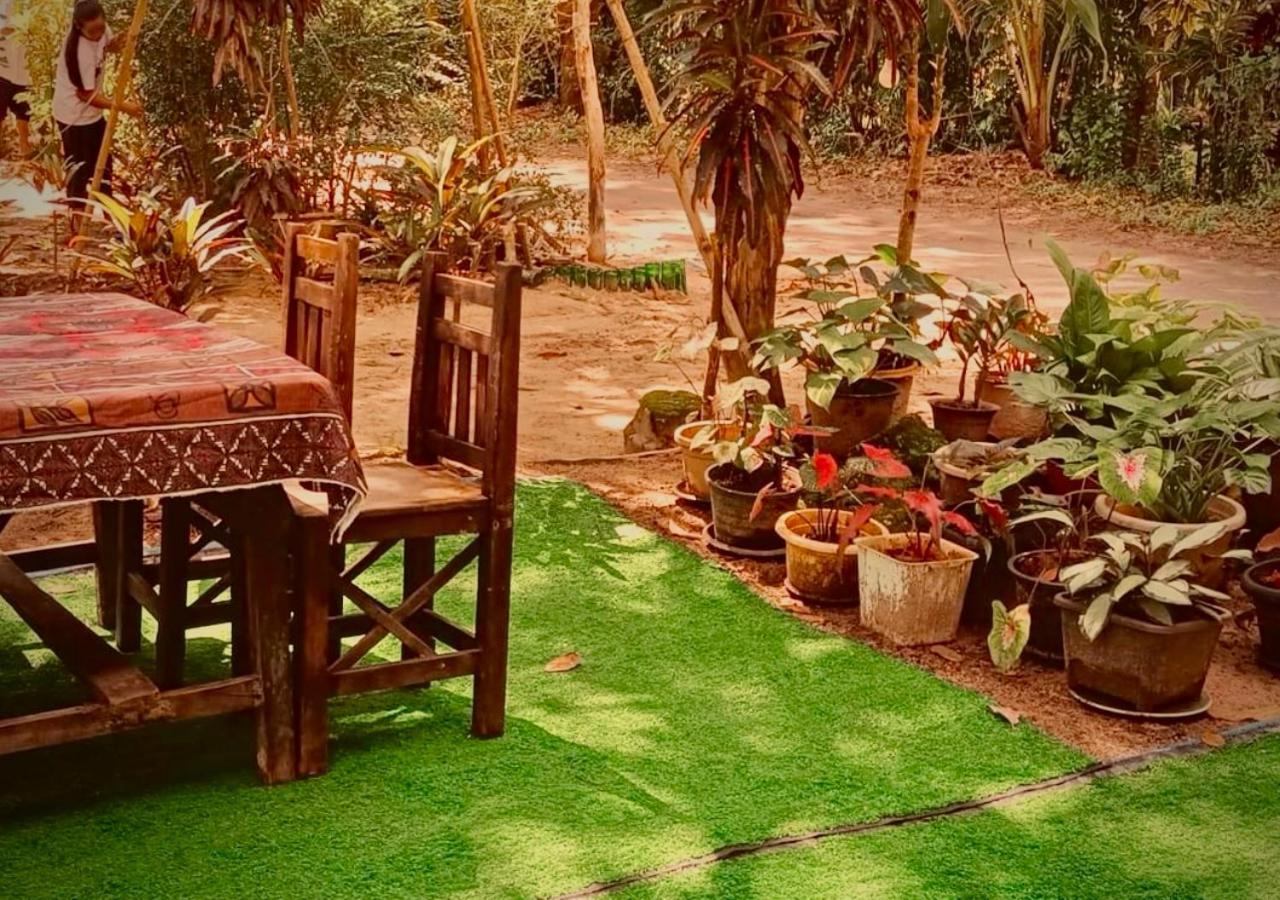 Phayam Garden Resort Koh Phayam Buitenkant foto